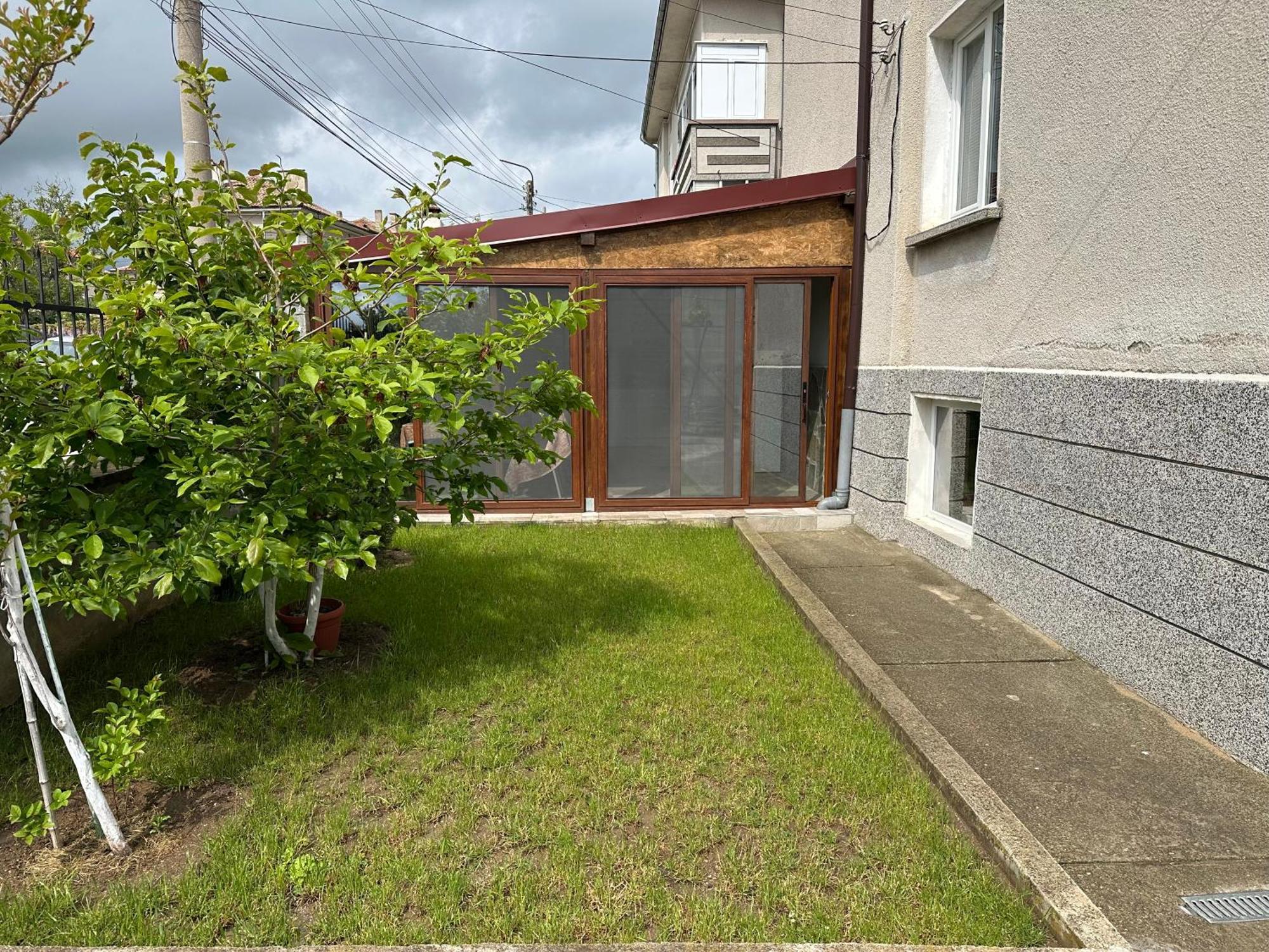 Velkovski Guest House Хисаря Экстерьер фото