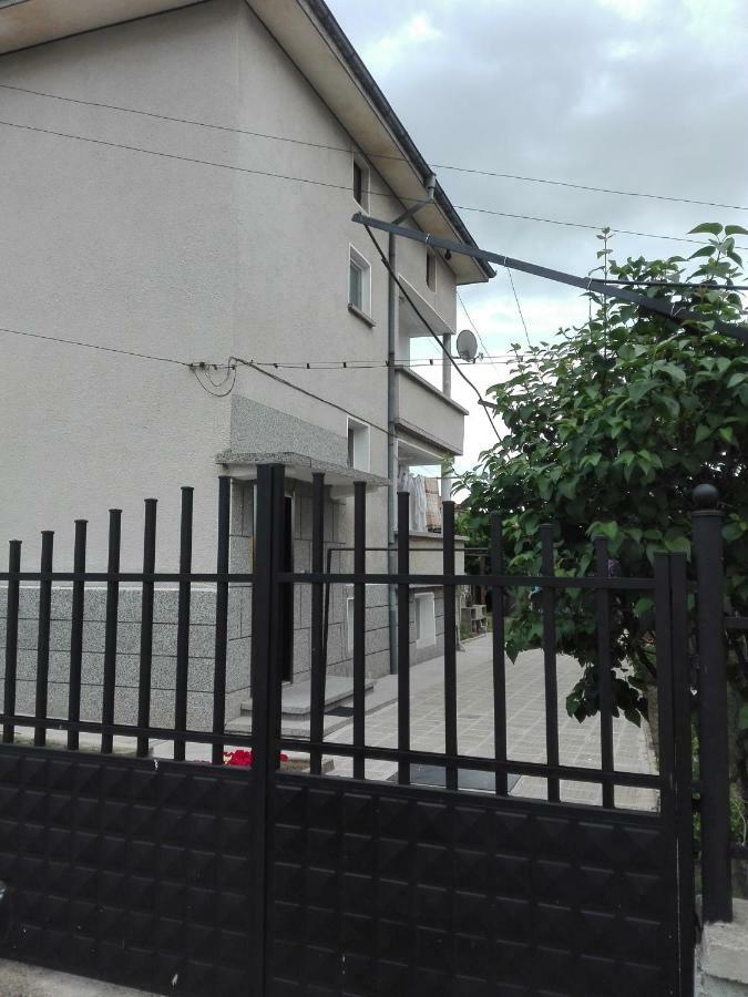 Velkovski Guest House Хисаря Номер фото